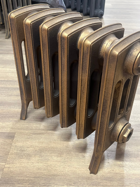 Радиатор чугунный RETROstyle Derby M4/200, 6 секций, крафт бронза, напольное исполнение, RETROstyle RS-D М 4/200-6s ЛИКВИДАЦИЯ