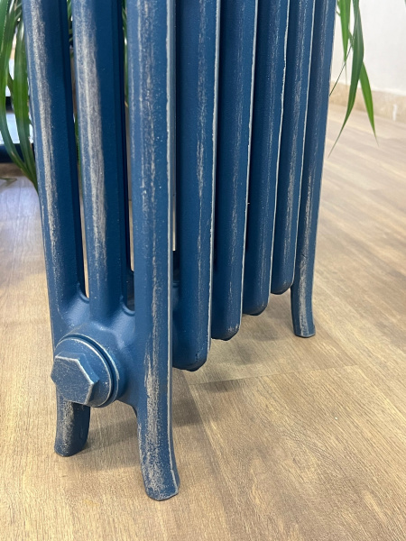 Радиатор чугунный РАДИМАКС Loft 350, 6 секций, синий с серебром, напольное исполнение, LF 350-6s ЛИКВИДАЦИЯ