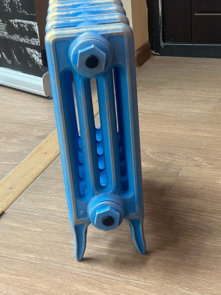 Радиатор чугунный РАДИМАКС DERBY 300, 5 секций, голубой с золотом, напольное исполнение, D 300-5s ЛИКВИДАЦИЯ