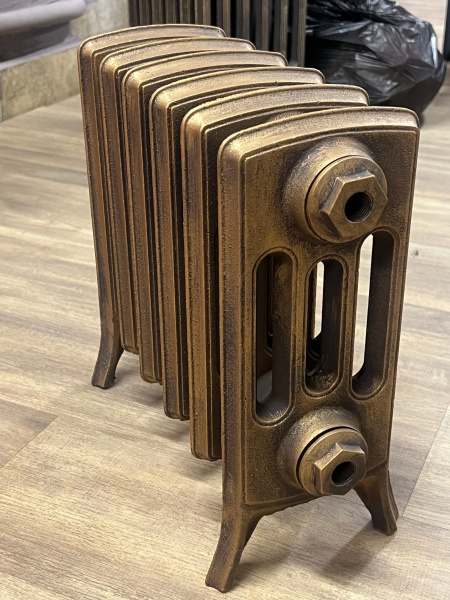 Радиатор чугунный RETROstyle Derby M4/200, 6 секций, крафт бронза, напольное исполнение, RETROstyle RS-D М 4/200-6s ЛИКВИДАЦИЯ